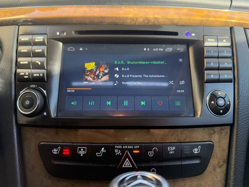 Used 2007 Mercedes-Benz E 350 4MATIC Sedan image 25