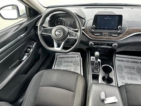 Used 2023 Nissan Altima 2.5 SV image 24