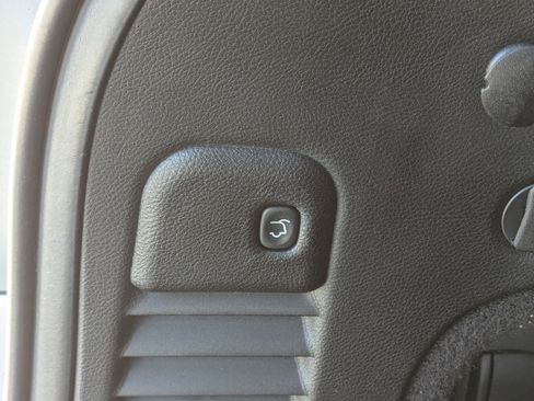 Used 2014 Jeep Grand Cherokee Limited w/ Trailer Tow Group IV image 17