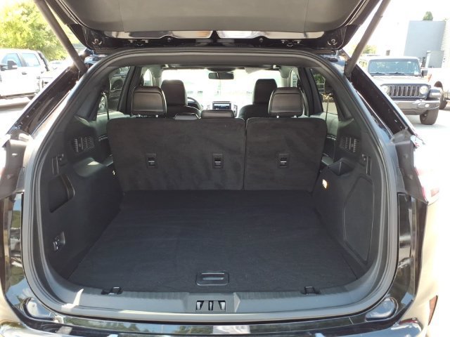 Used 2024 Ford Edge ST w/ Equipment Group 401A AWD/4WD image 14