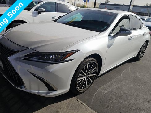 Used 2024 Lexus ES 300h w/ Premium Package image 3