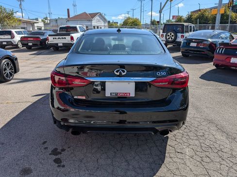 Used 2018 INFINITI Q50 Luxe w/ Essential Package (3.0T Luxe) image 7