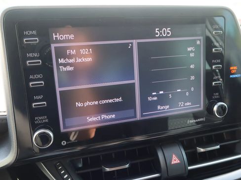 Used 2021 Toyota C-HR LE image 33