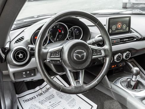 Used 2017 MAZDA MX-5 Miata RF Grand Touring image 8