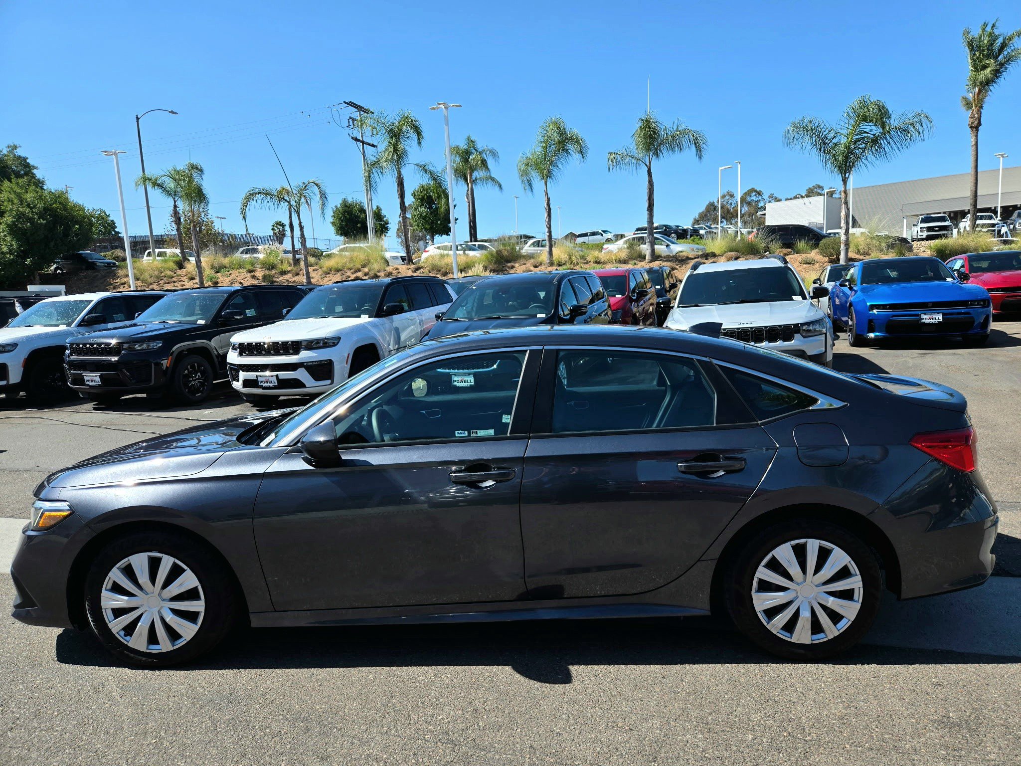 Used 2022 Honda Civic LX image 2