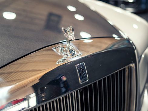 Used 2018 Rolls-Royce Phantom Sedan RWD image 51