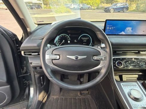 Used 2024 Genesis GV80 2.5T w/ Prestige Package AWD/4WD image 13