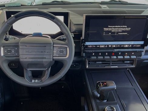 Used 2024 GMC Hummer EV 2X w/ Extreme Off-Road Package image 14