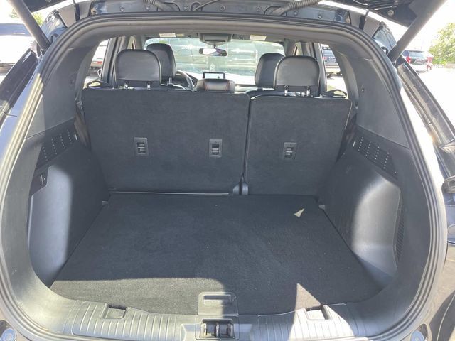 Used 2024 Ford Escape ST-Line AWD/4WD image 6
