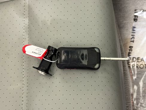 Used 2006 Porsche Cayenne image 35