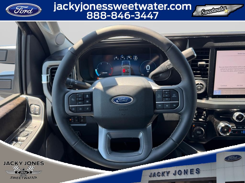 New 2026 Ford F350 Lariat w/ Black Appearance Package AWD/4WD image 11