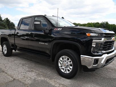 Used 2024 Chevrolet Silverado 2500 LT