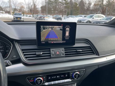 Used 2020 Audi Q5 2.0T Premium image 61