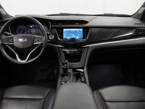 Certified 2023 Cadillac XT6 Premium Luxury AWD/4WD image 9