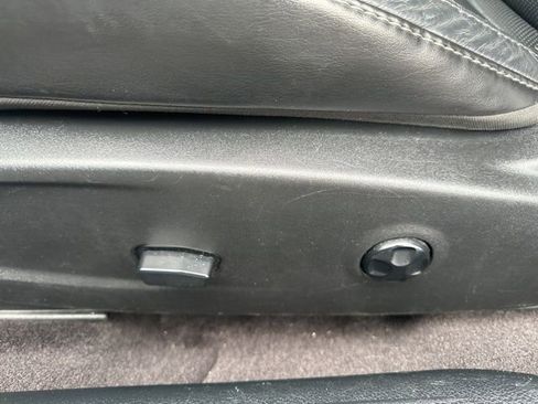 Used 2018 Dodge Challenger GT w/ Driver Convenience Group image 10