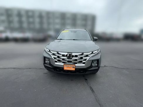 Used 2022 Hyundai Santa Cruz SEL w/ Activity Package FWD image 3