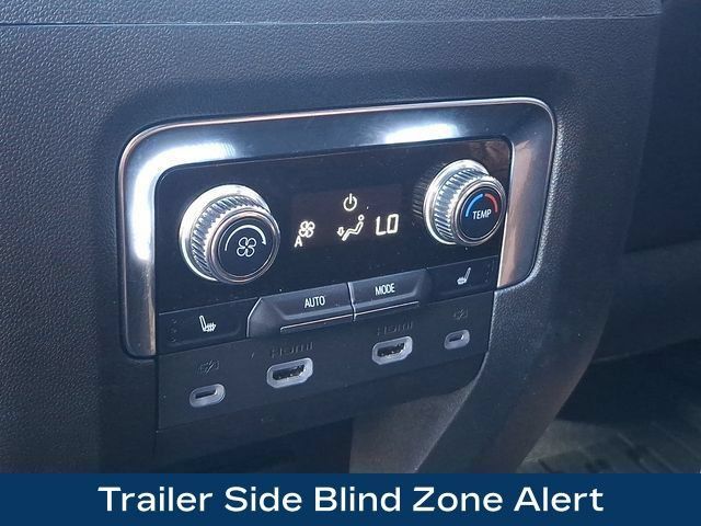 Used 2024 GMC Yukon XL Denali w/ Advanced Technology Package AWD/4WD image 34