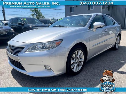 Used 2013 Lexus ES 300h image 1