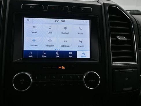 Used 2020 Ford Expedition Limited image 12