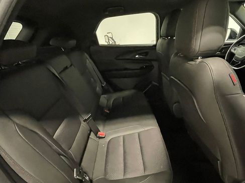 Used 2022 Chevrolet TrailBlazer RS w/ Technology Package image 22
