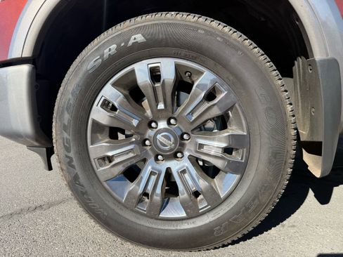 Certified 2017 Nissan Titan Platinum Reserve image 6