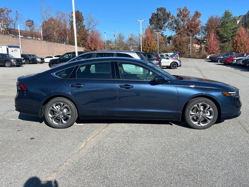 New 2025 Honda Accord EX-L image 3