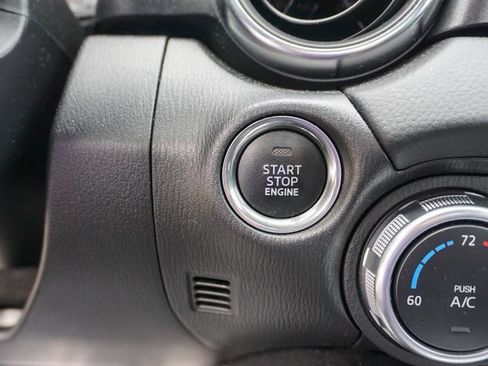 Used 2018 FIAT 124 Spider Abarth image 21