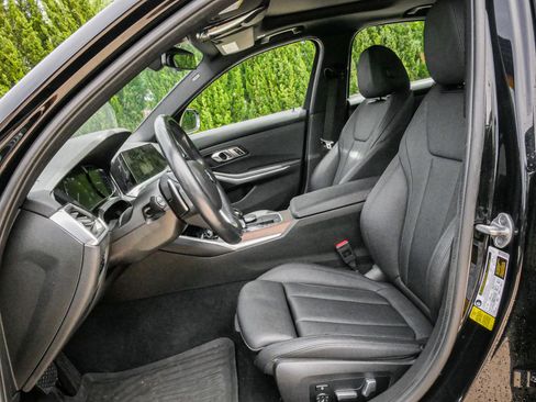 Used 2021 BMW 330i Sedan w/ Convenience Package RWD image 7