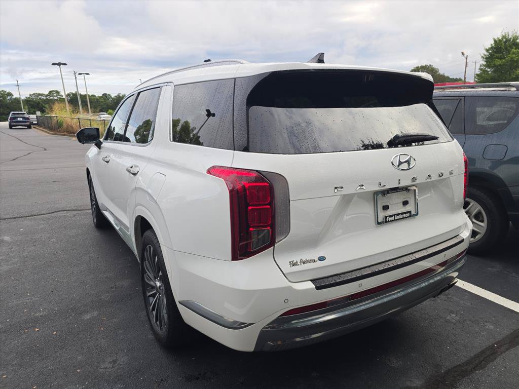 Used 2024 Hyundai Palisade Calligraphy FWD image 5