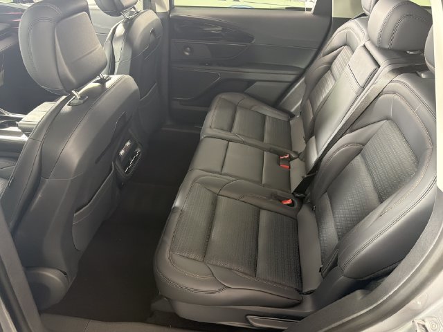 Used 2026 Lincoln Nautilus Reserve AWD/4WD image 24