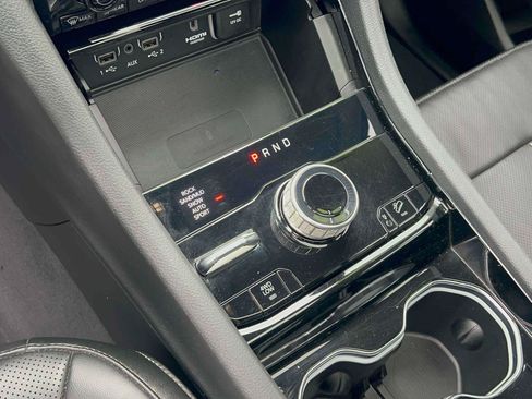 Used 2023 Jeep Grand Cherokee 4WD 4xe w/ Luxury Tech Group II image 16
