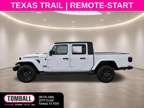 Used 2023 Jeep Gladiator Sport AWD/4WD image 4