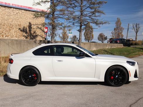 New 2026 BMW M240i xDrive M240i w/ Premium Package image 4