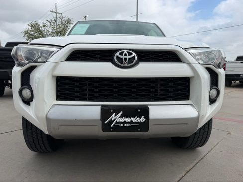 Used 2019 Toyota 4Runner TRD Off-Road AWD/4WD image 6