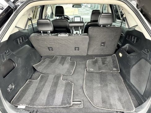 Certified 2022 Ford Edge Titanium image 7