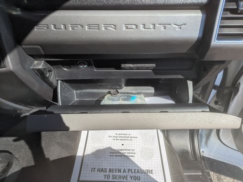 Used 2019 Ford F250 XLT image 32