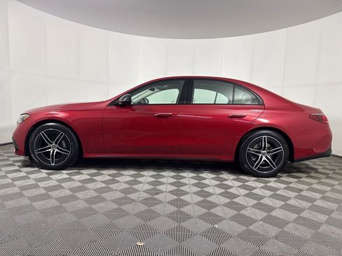 Certified 2025 Mercedes-Benz E 350 4MATIC Sedan image 2