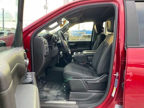 Used 2022 Chevrolet Silverado 2500 LT w/ Z71 Off-Road Package image 7