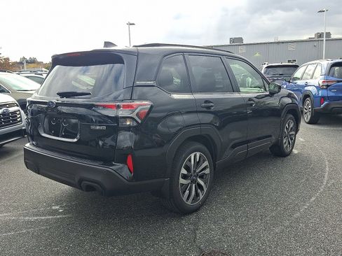 New 2025 Subaru Forester Touring image 3