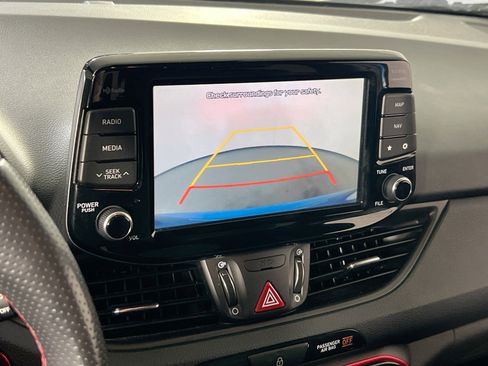 Used 2018 Hyundai Elantra GT Sport w/ Sport Tech Package 04 image 14