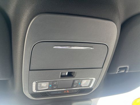 New 2025 Ford F150 Lariat w/ Equipment Group 501A Mid image 38