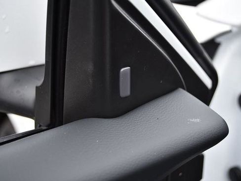 New 2025 Nissan Sentra S image 10