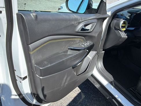 New 2026 Chevrolet Trax ACTIV w/ Driver Confidence Package FWD image 11