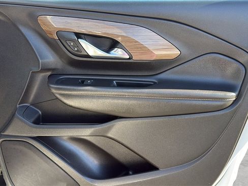 Used 2018 GMC Terrain SLE w/ Driver Convenience Package image 10