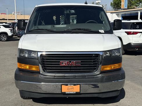 Used 2024 GMC Savana 2500 w/ Driver Convenience Package image 8