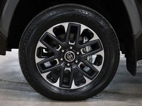 Used 2024 Toyota Tundra Limited w/ Power Package AWD/4WD image 38