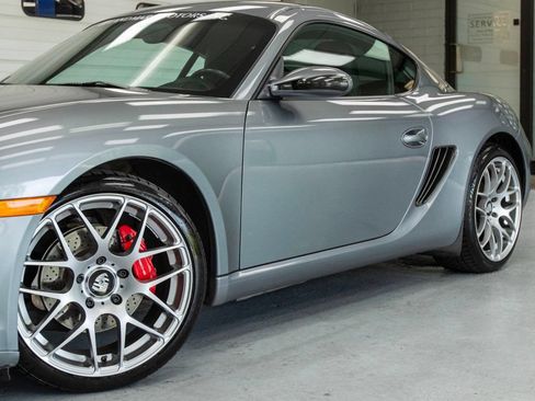 Used 2006 Porsche Cayman S RWD image 14