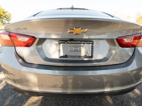 Used 2023 Chevrolet Malibu LT image 4