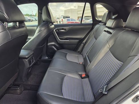 Used 2023 Toyota RAV4 XSE AWD/4WD image 30