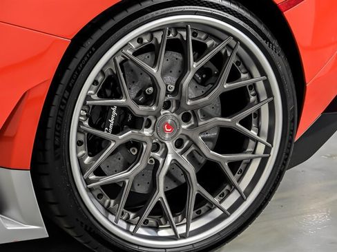 Used 2017 Lamborghini Aventador LP 700-4 AWD/4WD image 15